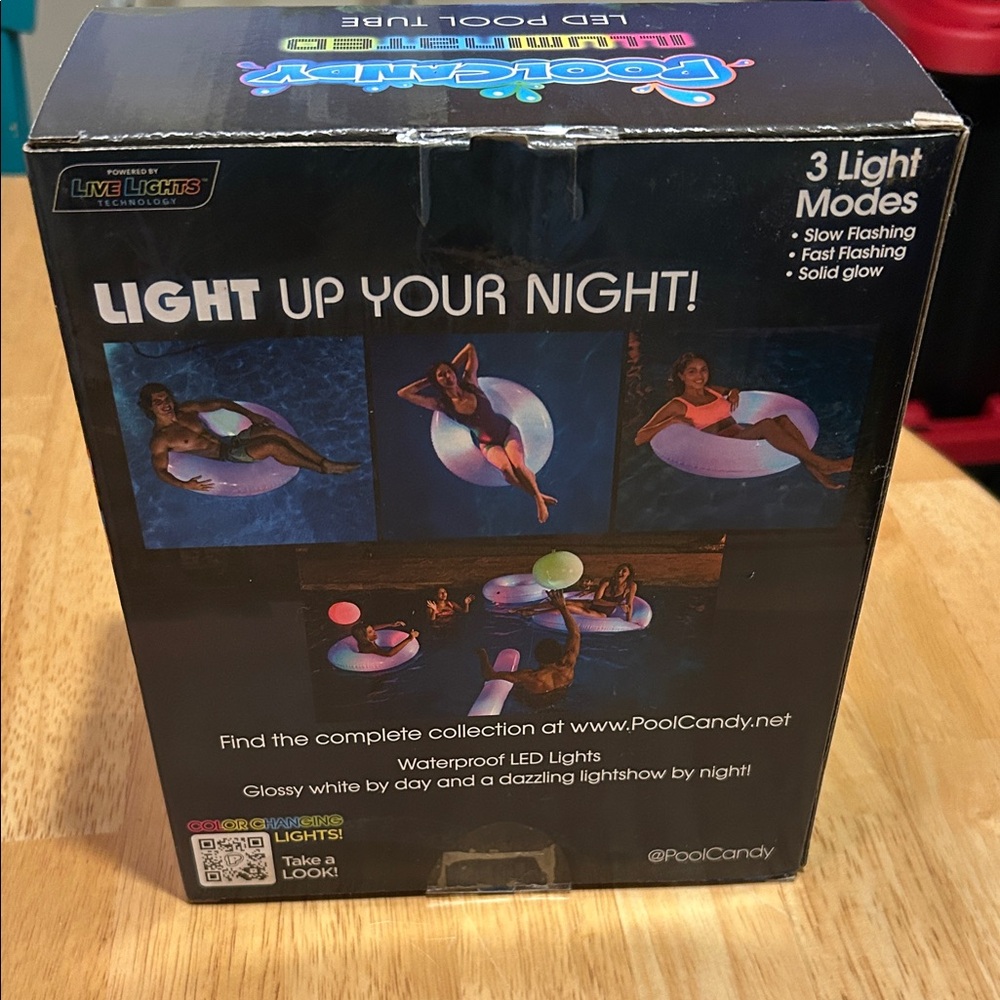PoolCandy LED Light-Up Pool Tube - Picture 3 of 3